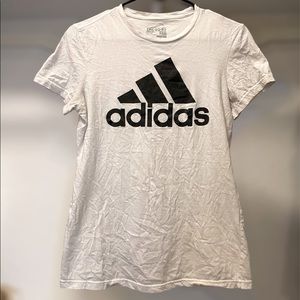 Adidas white active wear T-shirt🔥